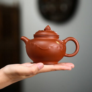 Yixing Zisha Teapot [Lotus Duo Zhi] (Hong Jiang Po Ni – 250ml)