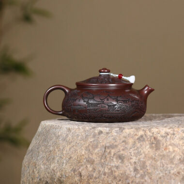 Yixing Zisha Teapot [Jiangnan Han Jiang] (Gu Tong Wu Ni – 650ml)