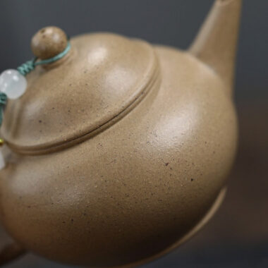Yixing Zisha Teapot [Shui Ping] (Bensan Lu Ni – 150ml)