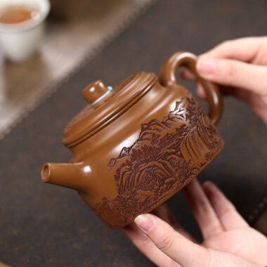 Yixing Zisha Teapot [Guan Shan] (Chijin Zhu Ni – 450ml)