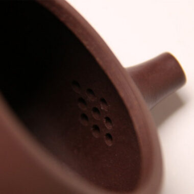 Full Handmade Yixing Zisha Teapot [Jingzhou Shi Piao Pot] (Zi Ni – 370ml)