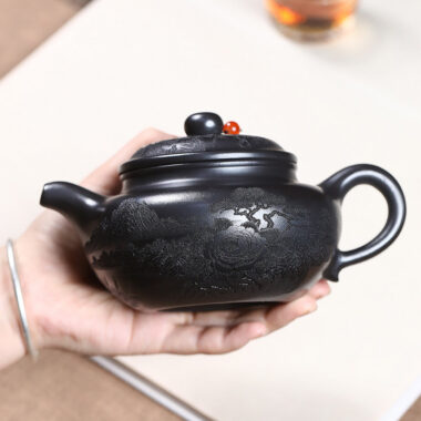 Yixing Zisha Teapot [Shanshui Fanggu] (Shi Huang – 400ml)