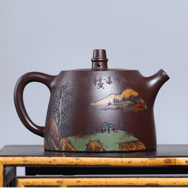 Full Handmade Yixing Zisha Shanshui Color Painted Teapot [Han Duo] (Lao Zi Ni – 310ml)