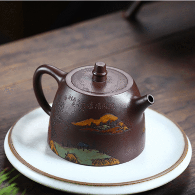 Full Handmade Yixing Zisha Shanshui Color Painted Teapot [Han Duo] (Lao Zi Ni – 310ml)