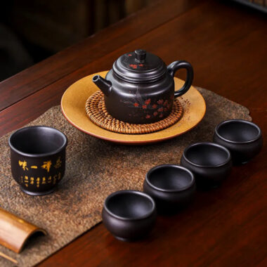 Full Handmade Yixing Zisha Teapot [An Xiang] 1 Pot 5 Cups Set (Shi Huang – 280ml)