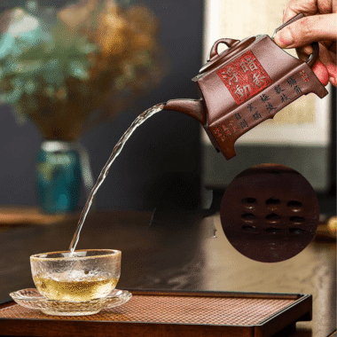 Full Handmade Yixing Zisha Teapot [An Xiang Fudong] (Zi Ni – 280ml)