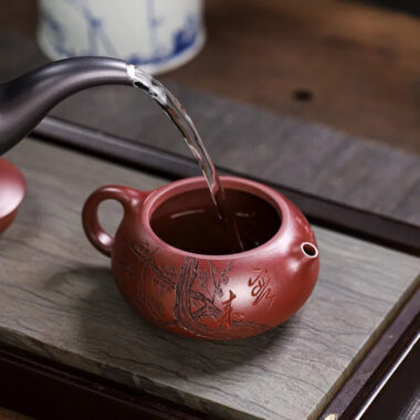 Full Handmade Yixing Zisha Teapot [An Xiang Xishi] (Long Xue Sha – 250ml)
