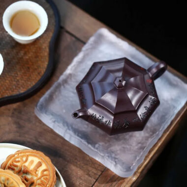 Full Handmade Yixing Zisha Teapot [Bafang Fuyun] (Zi Jia Ni – 245ml)
