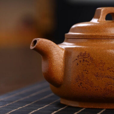 Full Handmade Yixing Zisha Teapot [Bafang Qiao Ding Pot] (Wucai Lao Duan Ni – 260ml)