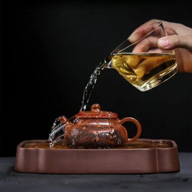 Full Handmade Yixing Zisha Teapot [Bai Fu Ju Zhen] (Hong Jiang Po Ni – 150ml)