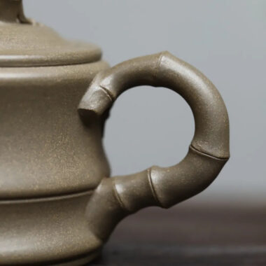 Full Handmade Yixing Zisha Teapot [Bamboo Pot] (Duan Ni – 300ml)