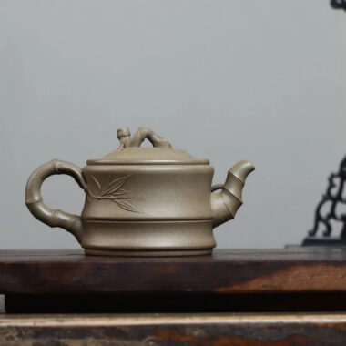 Full Handmade Yixing Zisha Teapot [Bamboo Pot] (Duan Ni – 300ml)