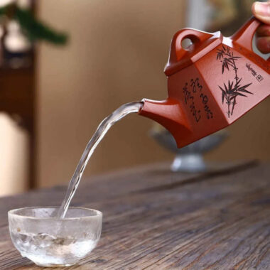 Full Handmade Yixing Zisha Teapot [Bawang Shi Piao Pot] (Xiao Meiyao Zhu Ni – 200ml)