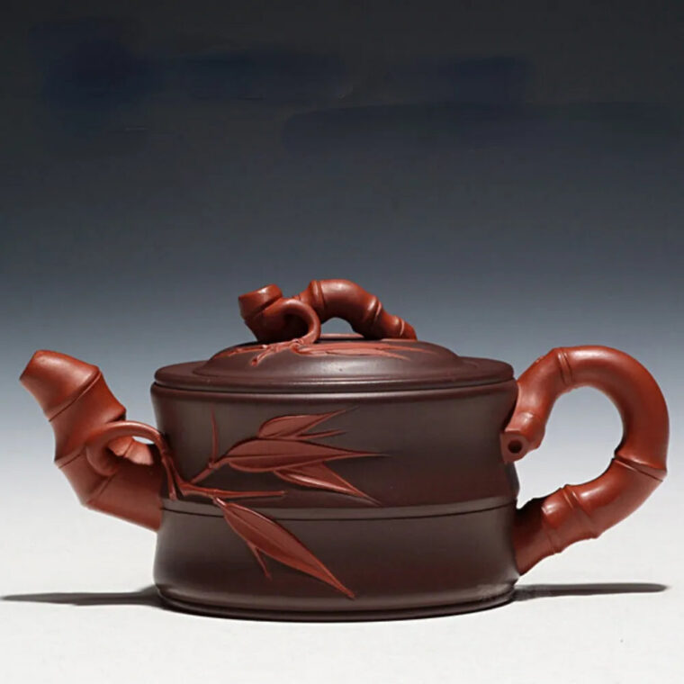Full Handmade Yixing Zisha Teapot [Bi-color Bamboo Pot] (Zi Ni/Hong Ni – 160ml)