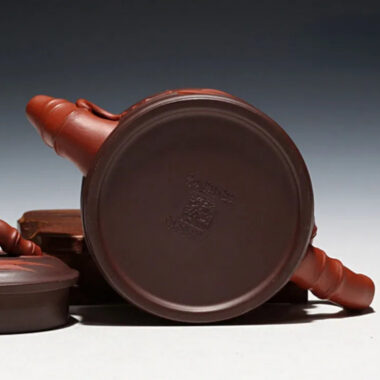Full Handmade Yixing Zisha Teapot [Bi-color Bamboo Pot] (Zi Ni/Hong Ni – 160ml)