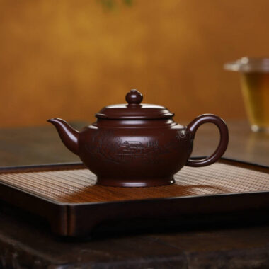 Full Handmade Yixing Zisha Teapot [Bian Xiao Ying Pot] (Zi Ni – 210ml)