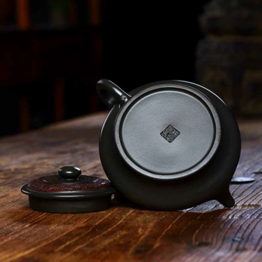 Full Handmade Yixing Zisha Teapot [Bian Xu] (Douqing Sha – 450ml)