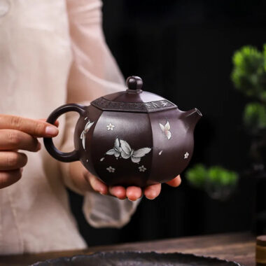 Full Handmade Yixing Zisha Teapot [Butterfly Xishi] (Zi Jia Ni – 420ml)