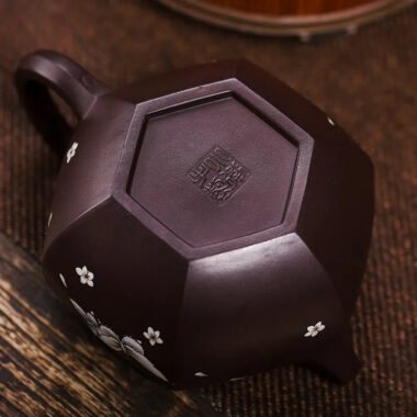 Full Handmade Yixing Zisha Teapot [Butterfly Xishi] (Zi Jia Ni – 420ml)