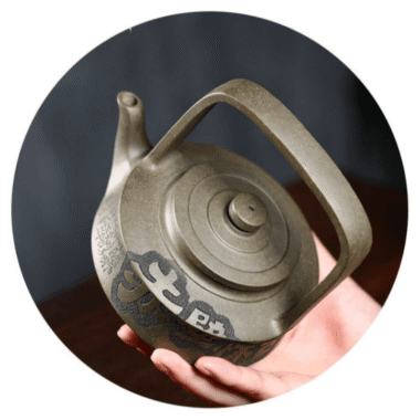 Full Handmade Yixing Zisha Teapot [Chibi Huaigu] (Long Bei Qing – 375ml)