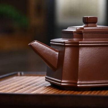 Full Handmade Yixing Zisha Teapot [Chou Jiao Sifang Pot] (Zi Ni – 330ml)