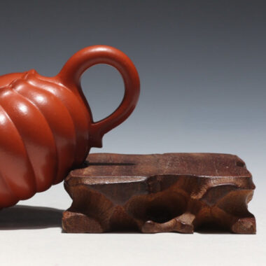 Full Handmade Yixing Zisha Teapot [Chrysanthemum Bud Pot] (Zhao Zhuang Zhu Ni – 170ml)