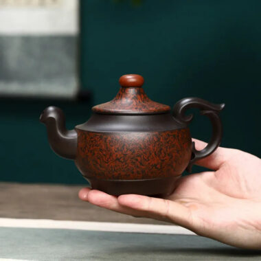 Full Handmade Yixing Zisha Teapot [Dancing Phoenix] (Hei Jiao Ni – 350ml)