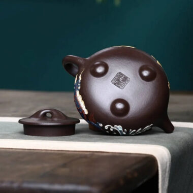 Full Handmade Yixing Zisha Teapot [Dragon Jingzhou Shi Piao Pot] (Lao Zi Ni – 300ml)