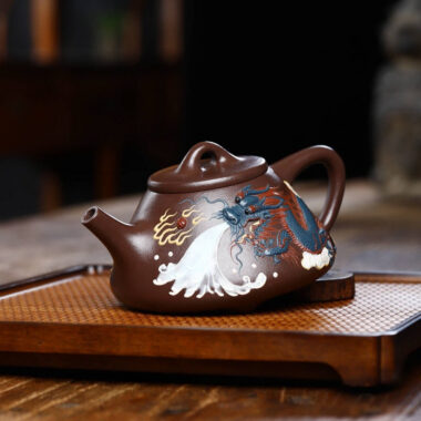 Full Handmade Yixing Zisha Teapot [Dragon Ziye Shi Piao Pot] (Lao Zi Ni – 350ml)