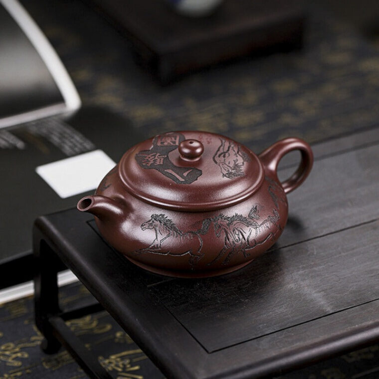 Full Handmade Yixing Zisha Teapot [Eight Horses] (Lao Zi Ni – 280ml)