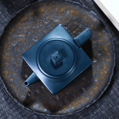 Full Handmade Yixing Zisha Teapot [Feng Qing Qi Zheng] (Tian Qing Ni – 300ml)