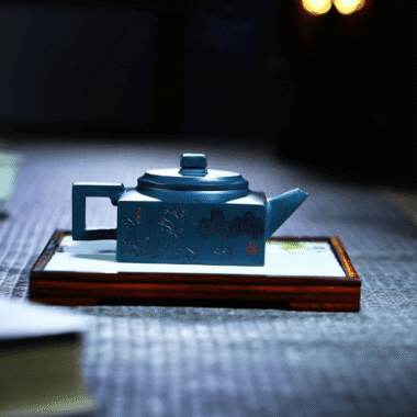 Full Handmade Yixing Zisha Teapot [Feng Qing Qi Zheng] (Tian Qing Ni – 300ml)