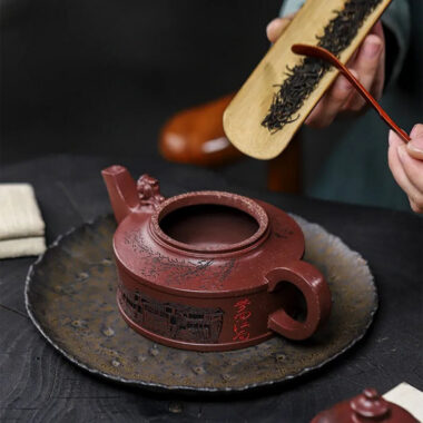 Full Handmade Yixing Zisha Teapot [Feng Wu Jiu Tian] (Lao Zi Ni – 410ml)