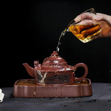 Full Handmade Yixing Zisha Teapot [Feng Wu Jiu Tian] (Lao Zi Ni – 410ml)