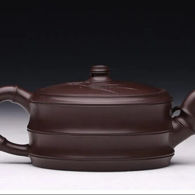 Full Handmade Yixing Zisha Teapot [Flat Two-section Bamboo Pot] (Lao Zi Ni – 130/320ml)
