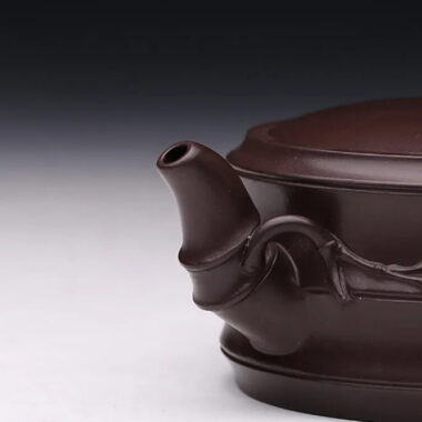 Full Handmade Yixing Zisha Teapot [Flat Two-section Bamboo Pot] (Lao Zi Ni – 130/320ml)