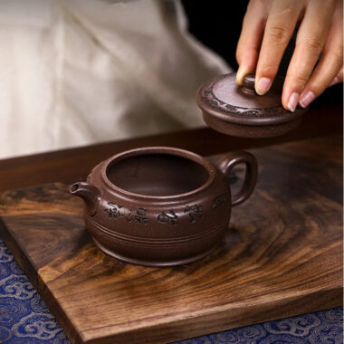 Full Handmade Yixing Zisha Teapot [Fu Yuan] (Ziyu Jin Sha – 250ml)