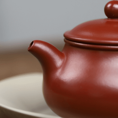 Full Handmade Yixing Zisha Teapot [Gao Pan Pot] (Dahongpao – 210ml)