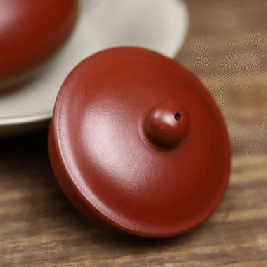 Full Handmade Yixing Zisha Teapot [Gao Pan Pot] (Dahongpao – 210ml)
