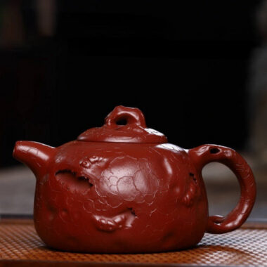 Full Handmade Yixing Zisha Teapot [Gong Chun Pot] (Dahongpao – 280ml)