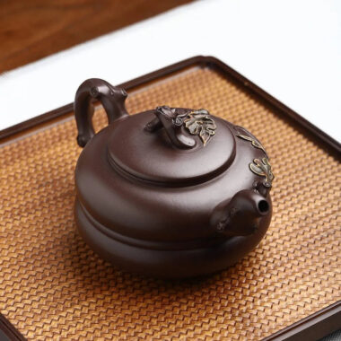 Full Handmade Yixing Zisha Teapot [Gourd Pot] (Lao Zi Ni – 360ml)