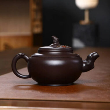 Full Handmade Yixing Zisha Teapot [Grape Pot] (Lao Zi Ni – 350ml)