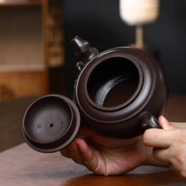 Full Handmade Yixing Zisha Teapot [Grape Pot] (Lao Zi Ni – 350ml)