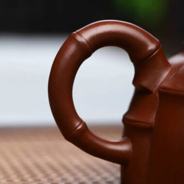 Full Handmade Yixing Zisha Teapot [Half Moon Bamboo Pot] (Di Cao Qing – 260ml)