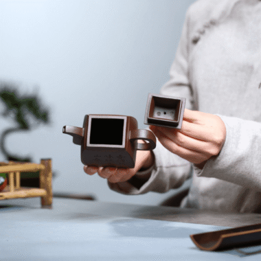 Full Handmade Yixing Zisha Teapot [Han Fang] (Lao Zi Ni – 270ml)