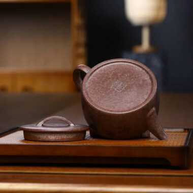 Full Handmade Yixing Zisha Teapot [Hanwa Pot] (Longgu Jin Sha – 300ml)