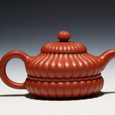 Full Handmade Yixing Zisha Teapot [Hehuan Jin Nang Pot] (Zhao Zhuang Zhu Ni – 210ml)