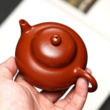 Full Handmade Yixing Zisha Teapot [Hua Ying Pot] (Zhu Ni – 160ml)