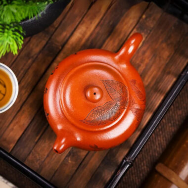 Full Handmade Yixing Zisha Teapot [Ji Tu Nao Chun] (Zhao Zhuang Zhu Ni – 320ml)