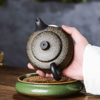 Full Handmade Yixing Zisha Teapot [Jin Qian Bao] (Hei Jiao Ni – 340ml)